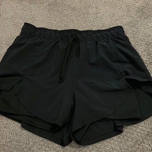 Black nike shorts